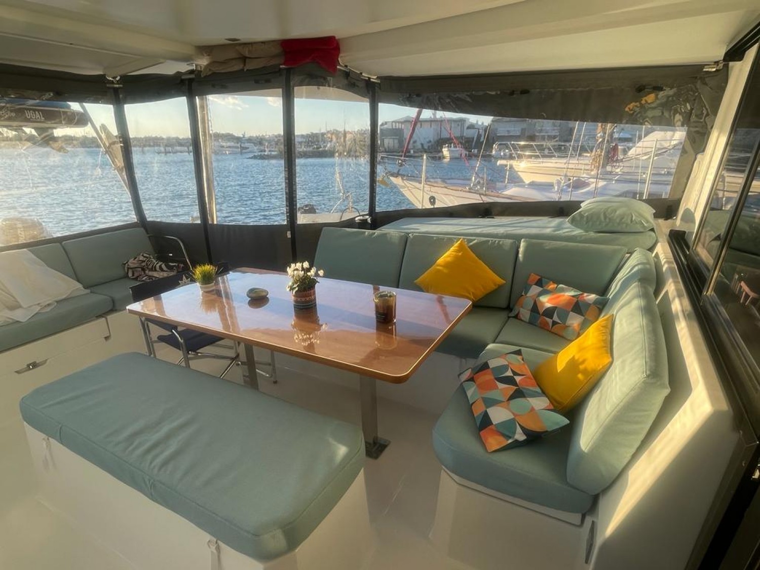 slider 5 Fountaine Pajot Elba 45